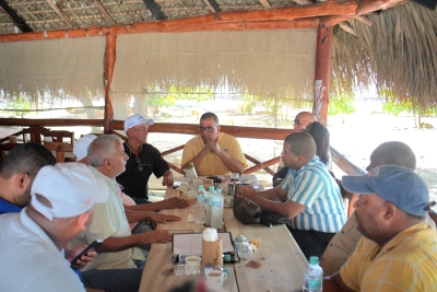 DIRECTOR EJECUTIVO SE REUNE CON LOS MIEMBROS DIRECTIVOS DE LA ASOCIACIÓN DE GANADEROS DE SABANA DE LA MAR