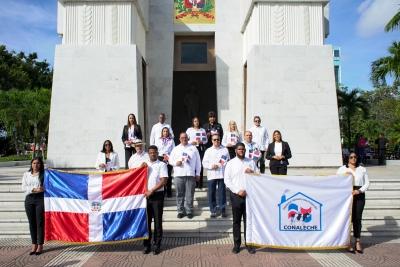 OFRENDA FLORAL EN EL ALTAR DE LA PATRIA EN CONMEMORACIÓN A LA INDEPENDENCIA NACIONAL Y AL MES DE LA PATRIA