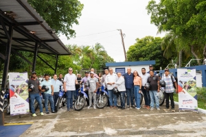 ﻿PROMEGAN ENTREGA MOTORES A TECNICOS REGIONALES